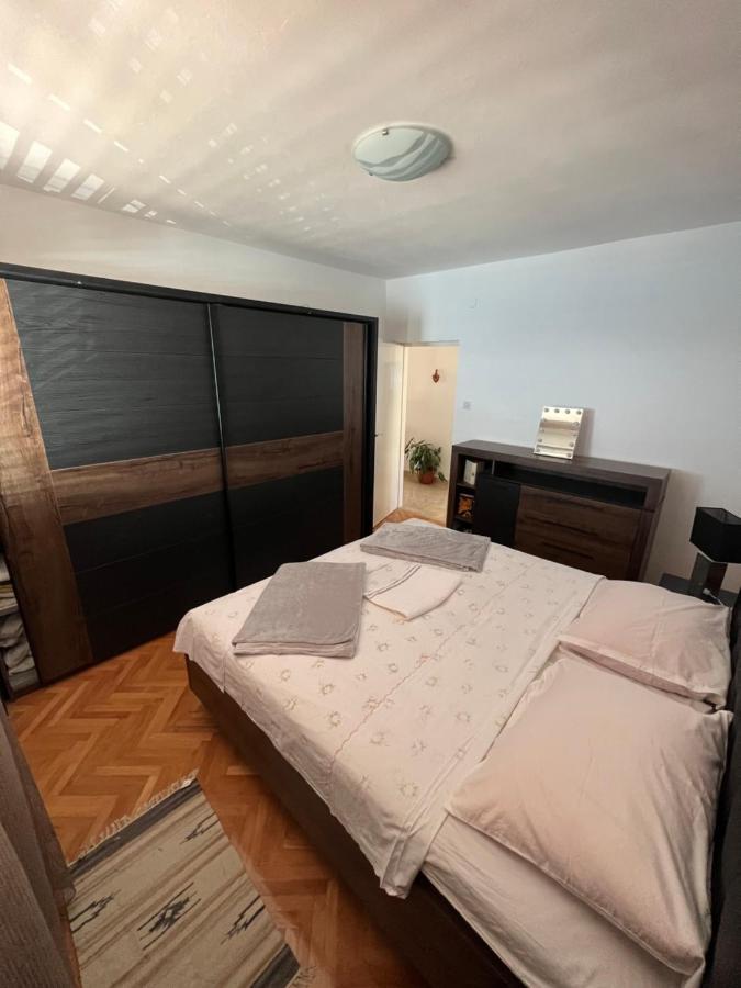 Apartment Ivanka Сен Екстериор снимка